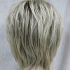 PRUIK Kort naturel blond met donkere uitgroei - Afbeelding 3